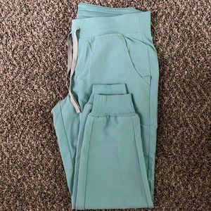 Figs Medium Seaglass scrub pant